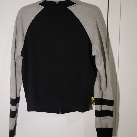 Jacket - Picture 2 of 5